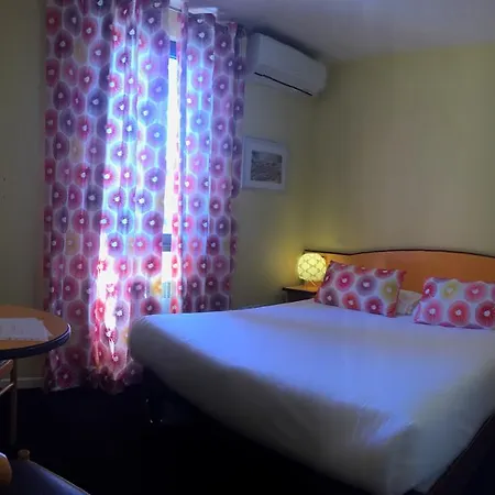 Arc En Ciel Hotel